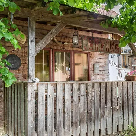 Holiday home Tipihof Sauldorf