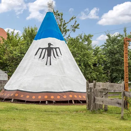 Дом отдыха Tipihof